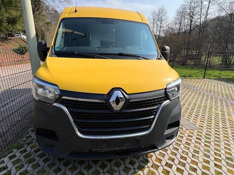 Gebraucht Renault Master 135 PS (99 kW) 2025 Gelb Van / Kleinbus