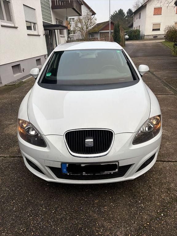 Gebraucht Seat Leon Copa 125 PS (91 kW) 2012 Weiß Limousine