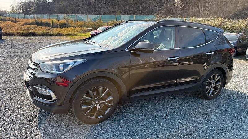 Gebraucht Hyundai Santa Fe Style 200 PS (147 kW) 2017 Schwarz SUV