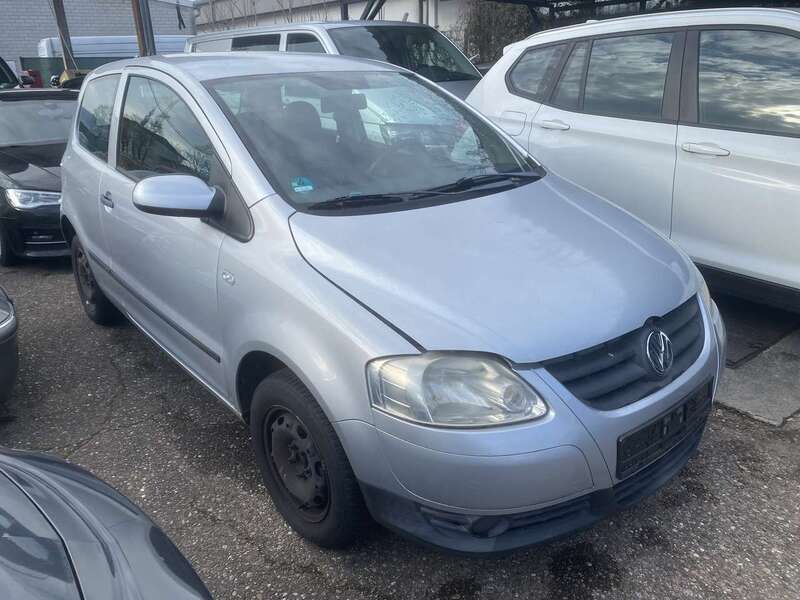 Silber Gebraucht 2006 VW Fox Kleinwagen | 790 € (Guter Preis) - Bild 1/1