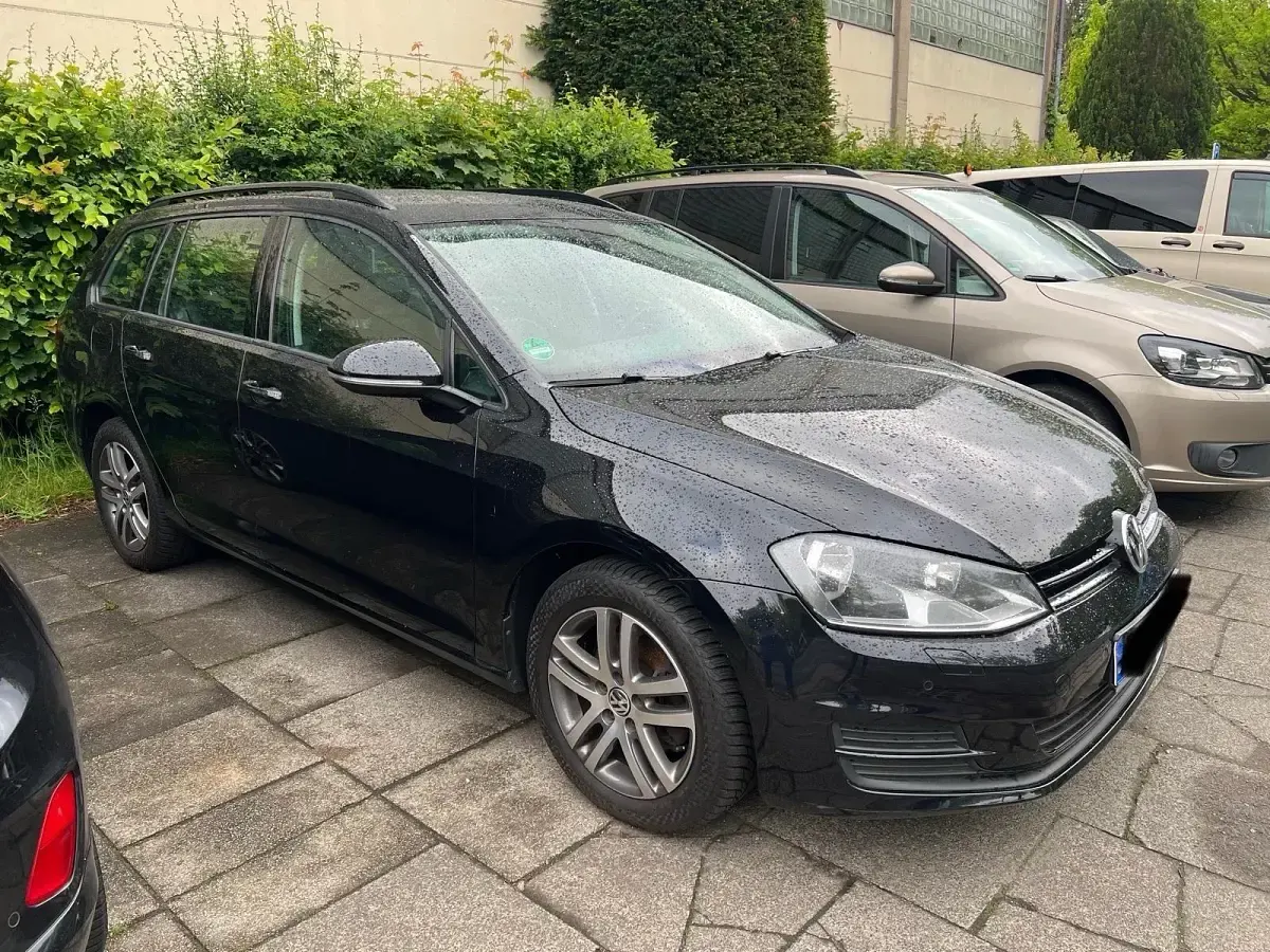 Gebraucht VW Golf VII 105 PS (77 kW) 2014 Schwarz Kombi