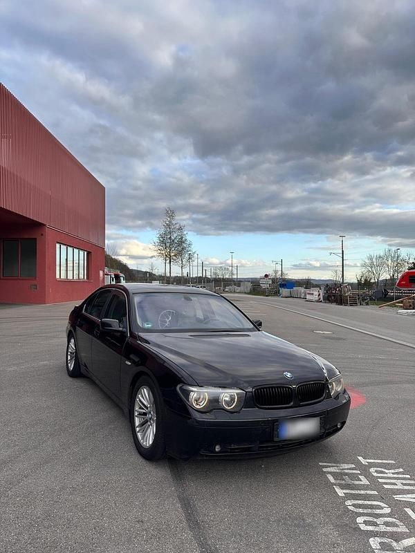 Gebraucht BMW 745 333 PS (244 kW) 2001 Schwarz Limousine