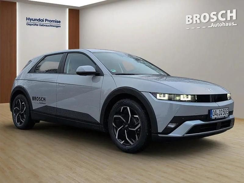 Grau Gebraucht 2025 Hyundai Ioniq 5 Dynamiq SUV | 39.990 € (Fairer Preis) - Bild 1/1