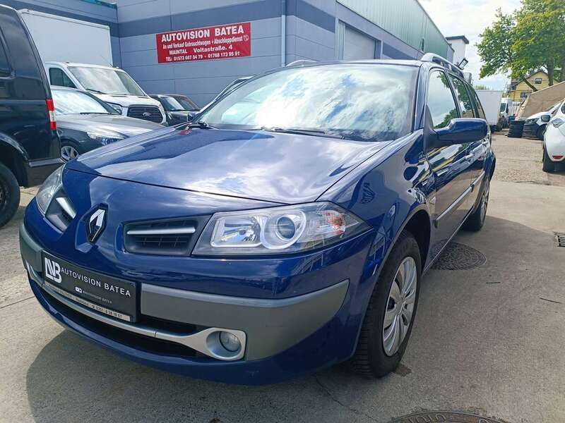 Blau Gebraucht 2009 Renault Mégane GrandTour Avantage Kombi | 1.790 € (Guter Preis) - Bild 1/4