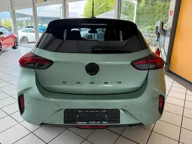 Gebraucht Opel Corsa 101 PS (74 kW) 2025 Grün Kleinwagen