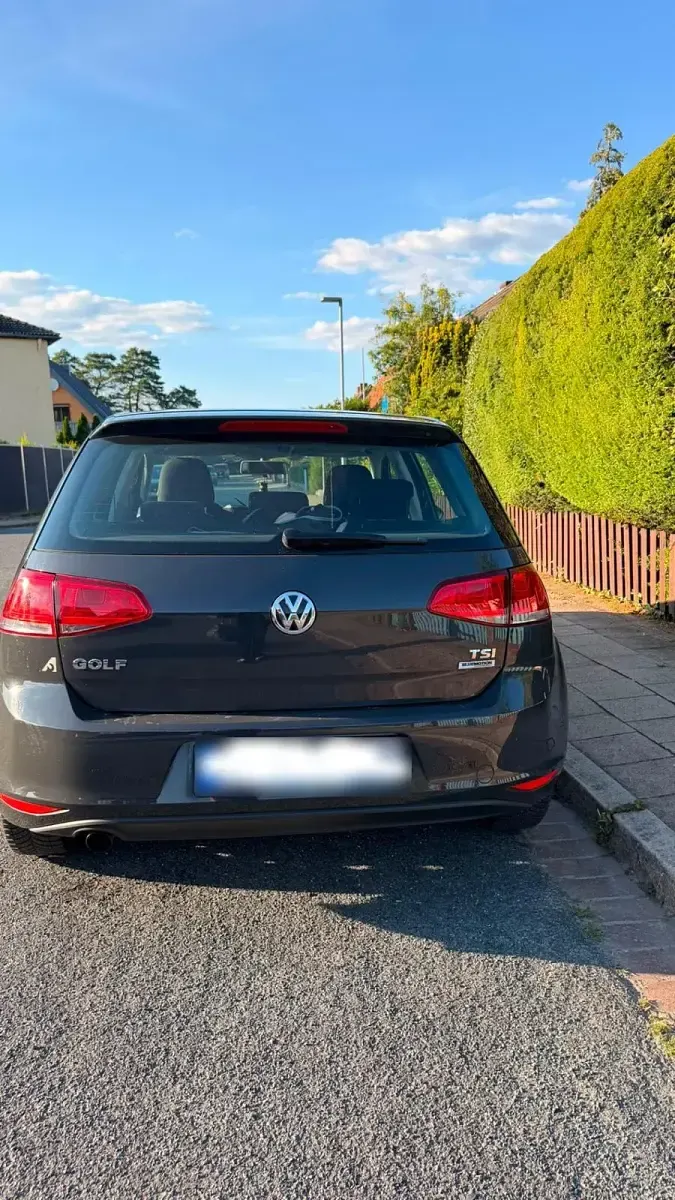 Gebraucht VW Golf VII 135 PS (99 kW) 2015 Grau Kleinwagen