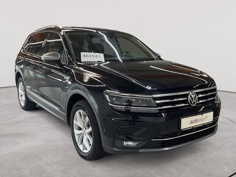 Deep black perleffekt Gebraucht 2021 VW Tiguan Allspace Highline SUV | 29.990 € (Guter Preis) - Bild 1/4