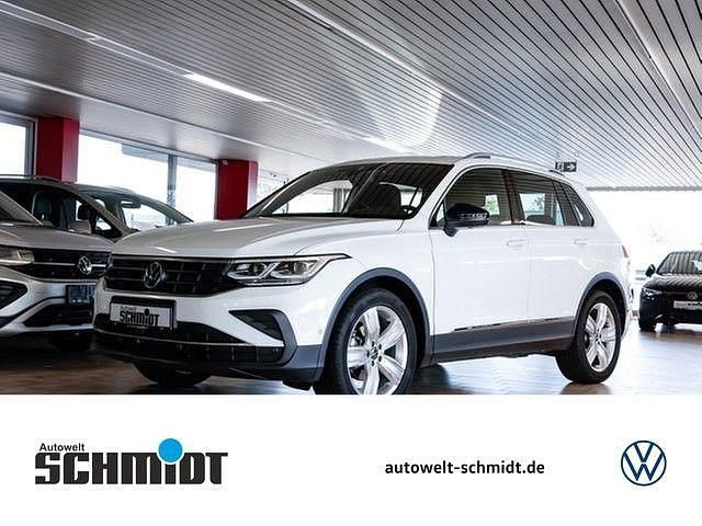Pure white Gebraucht 2023 VW Tiguan Move SUV | 34.450 € (Teuer) - Bild 1/4