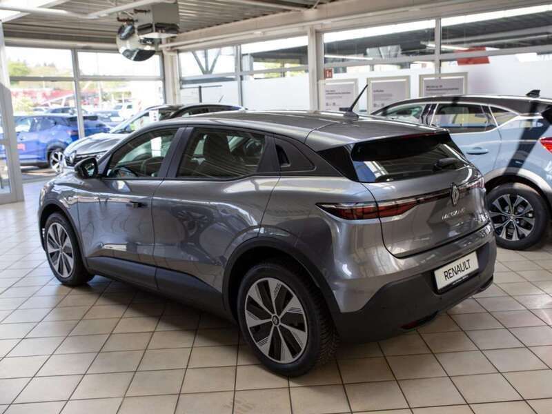 Usata Renault Megane E-Tech Evolution 96 kW (131 CV) 2023 Grigio Berlina