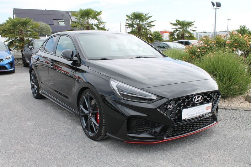 Schwarz Gebraucht 2021 Hyundai i30 N Performance Limousine | 29.490 € (Fairer Preis) - Bild 1/4