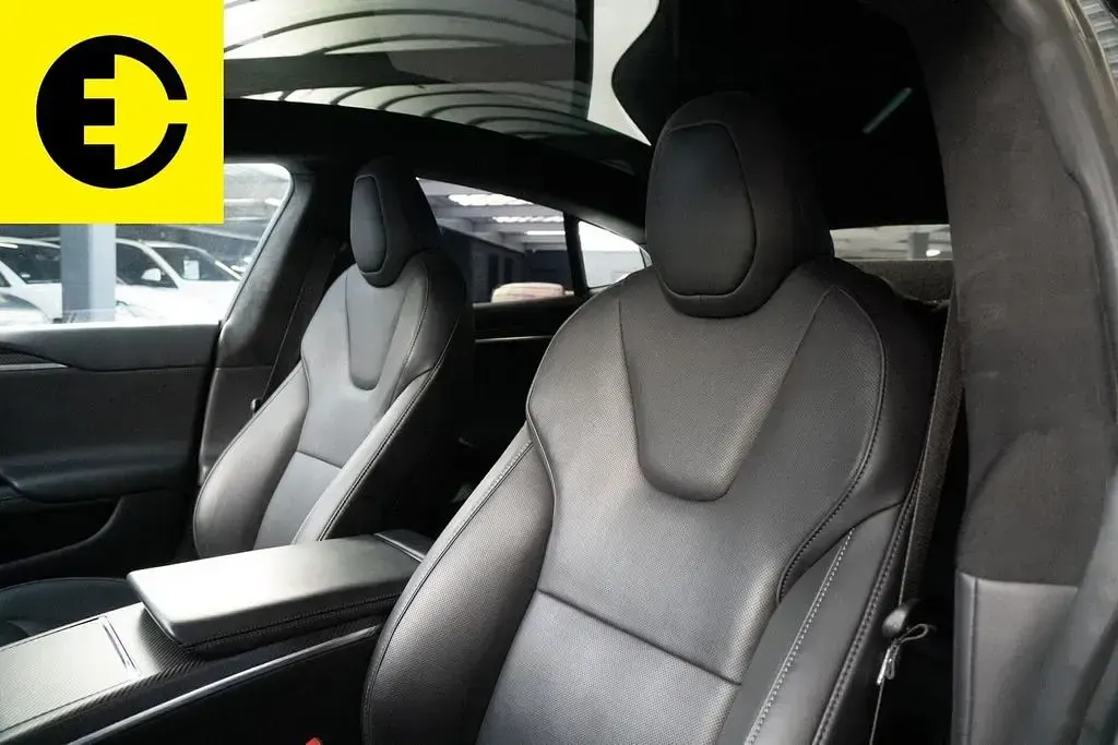Gebraucht Tesla Model S Plaid+ 759 kW (1033 PS) 2022 Weiß Kleinwagen
