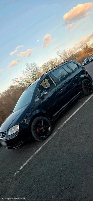 Gebraucht VW Touran 105 PS (77 kW) 2006 Schwarz Van / Kleinbus