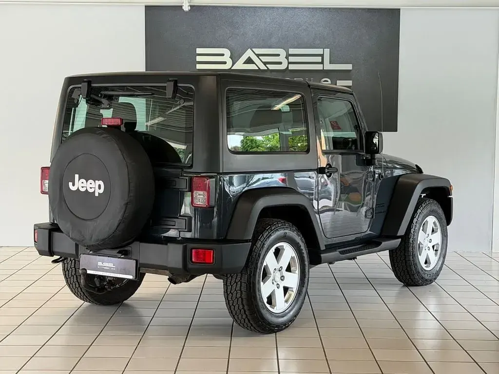 Gebraucht Jeep Wrangler Sport 200 PS (147 kW) 2017 Anchor gray SUV