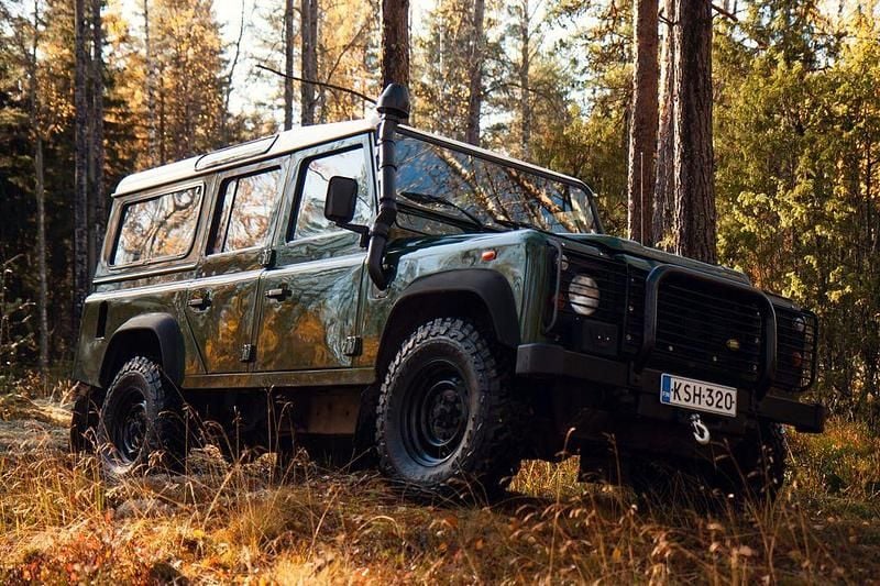 Gebraucht Land Rover Defender S 122 PS (89 kW) 2002 Grün Kombi
