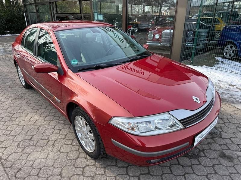Gebraucht Renault Laguna II Privilege 120 PS (88 kW) 2001 Rot Limousine
