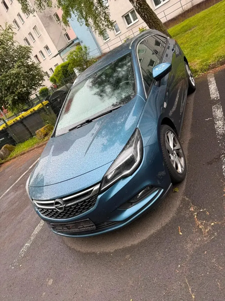 Gebraucht Opel Astra 120 PS (88 kW) 2017 Blau Kombi