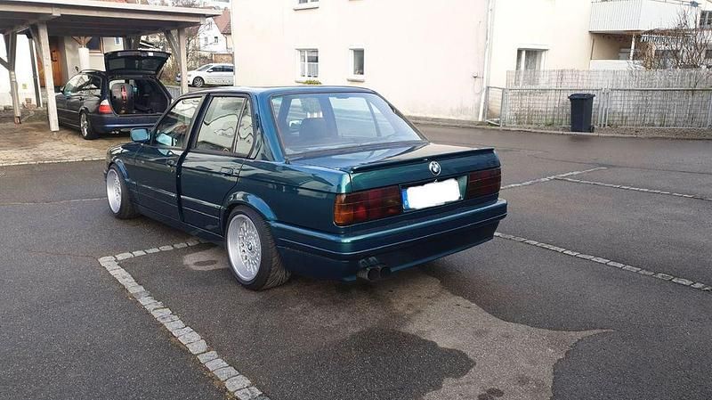 Gebraucht BMW 325 Performance 170 PS (125 kW) 1990 Grün Limousine