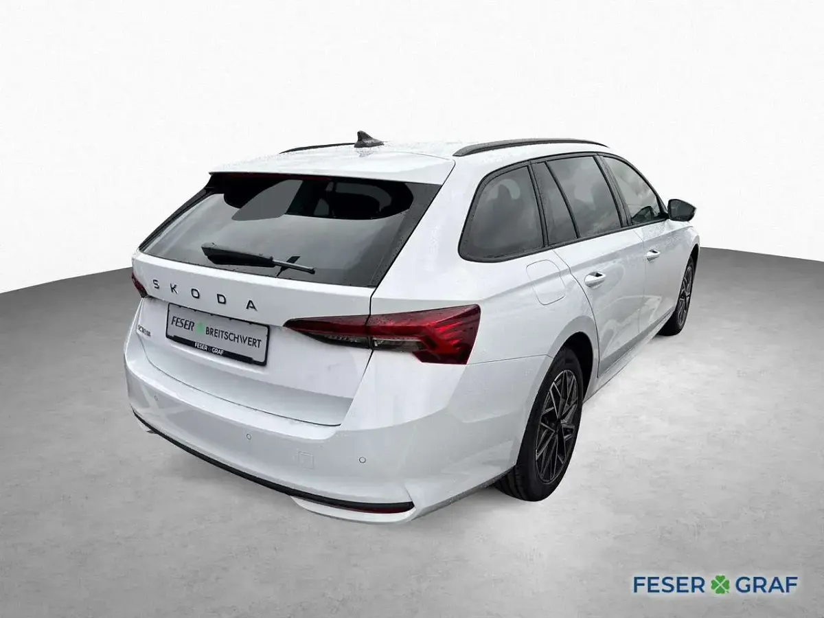 Nowe Skoda Octavia 150 KM (110 kW) 2026 Biały Kombi