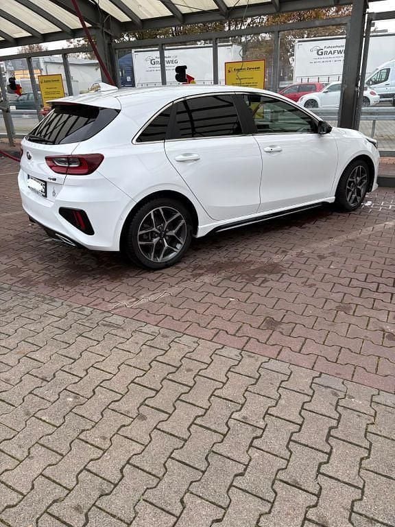 Gebraucht Kia Ceed GT GT-Line 140 PS (102 kW) 2020 Weiß Limousine