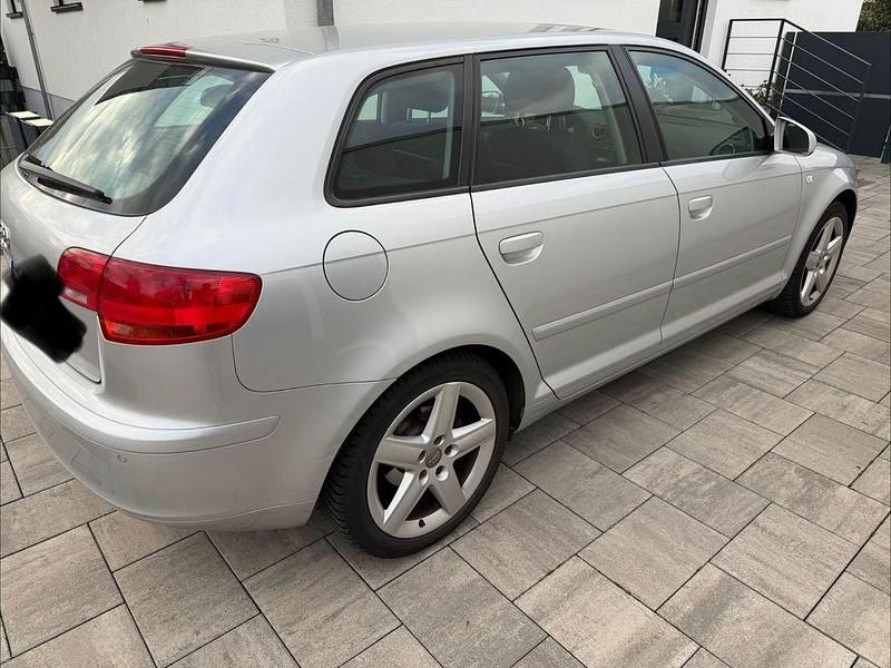Gebraucht Audi A3 Ambiente 125 PS (91 kW) 2005 Silber Kleinwagen