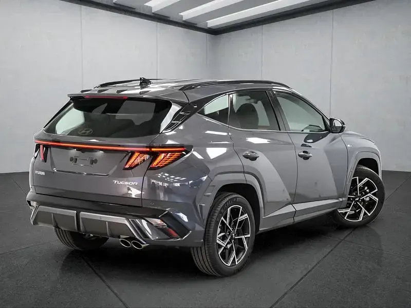 Neu Hyundai Tucson 179 PS (131 kW) 2026 Grau SUV