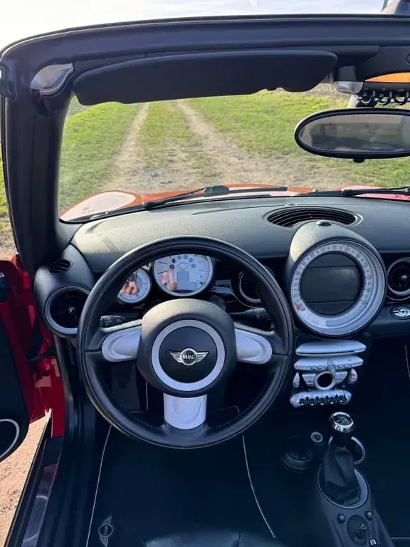 Gebraucht Mini Cooper Cabriolet 120 PS (88 kW) 2010 Rot Cabrio
