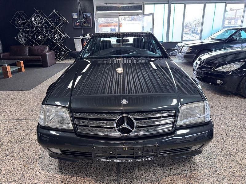 Gebraucht Mercedes SL300 231 PS (169 kW) 1993 Schwarz Cabrio