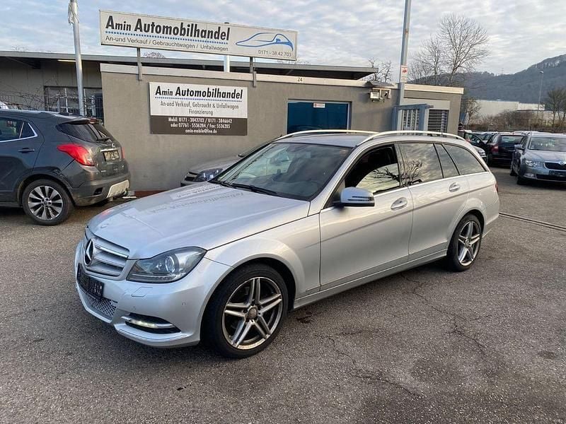 Silber Gebraucht 2013 Mercedes C220 Kombi | 5.490 € (Superpreis) - Bild 1/4