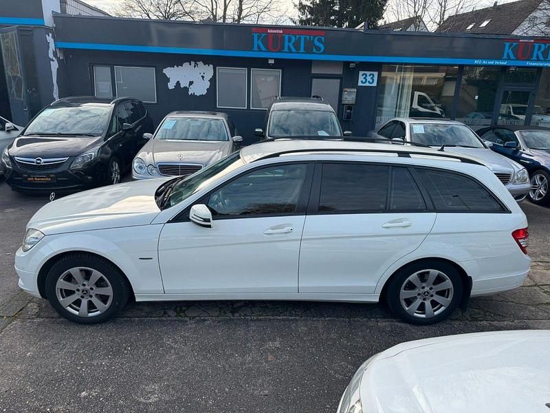 Gebraucht Mercedes C220 170 PS (125 kW) 2009 Weiß Kombi