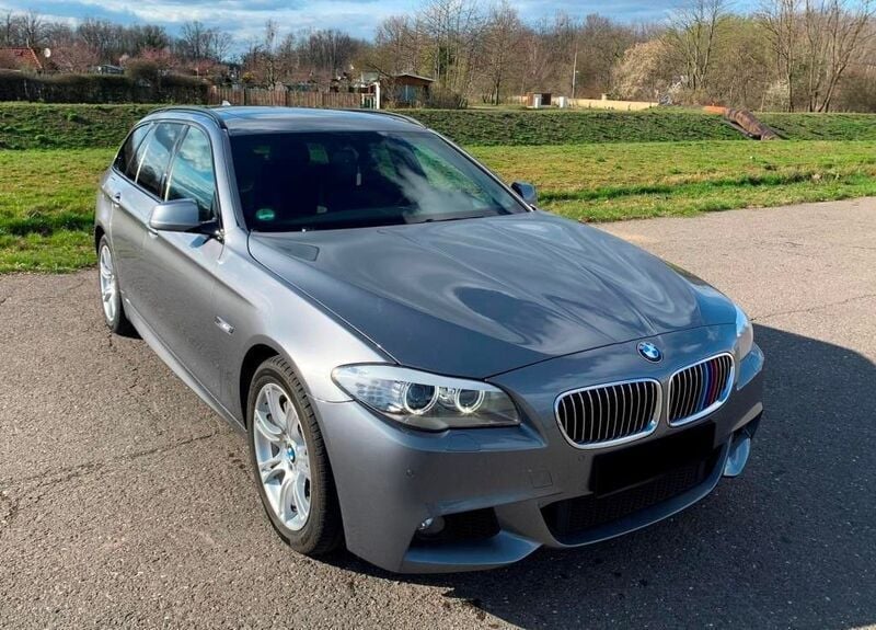 Grau Gebraucht 2012 BMW 535 M Sport Kombi | 18.000 € (Guter Preis) - Bild 1/4