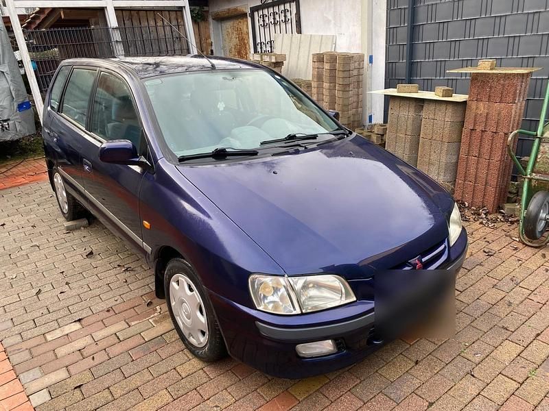 Gebraucht Mitsubishi Space Star Top 86 PS (63 kW) 2000 Blau Van / Kleinbus
