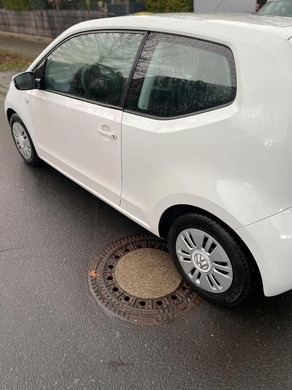 Gebraucht VW up! move up! 60 PS (44 kW) 2015 Weiß Kleinwagen