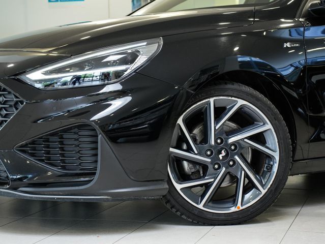 Gebraucht Hyundai i30 N Line 160 PS (117 kW) 2023 Phantom black / mic Kombi