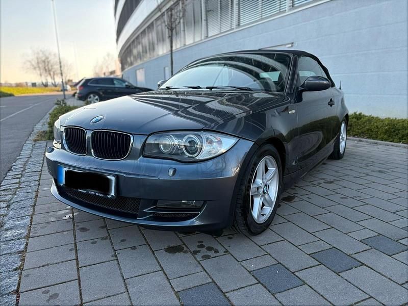Gebraucht BMW 118 Cabriolet 143 PS (105 kW) 2010 Grau Cabrio