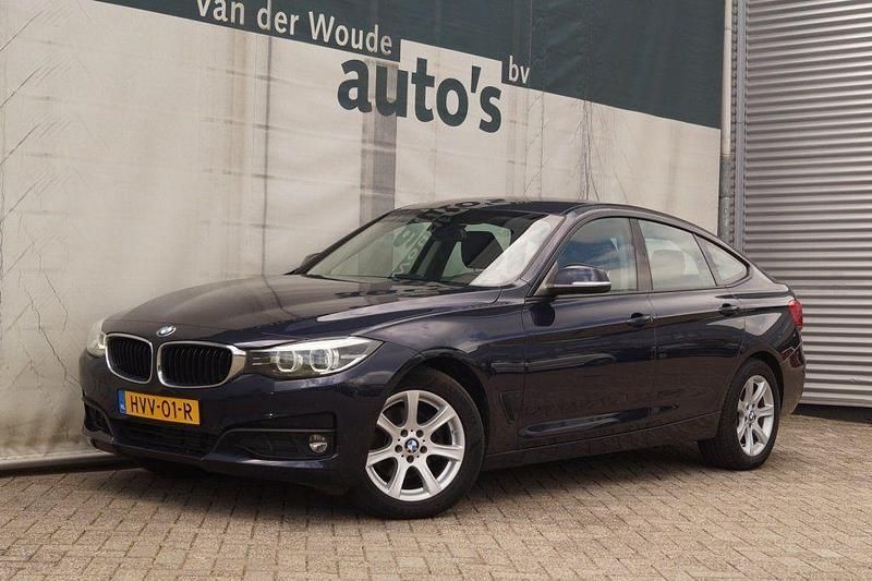Gebraucht BMW 320 Gran Turismo Executive 190 PS (139 kW) 2017 Blau Coupé