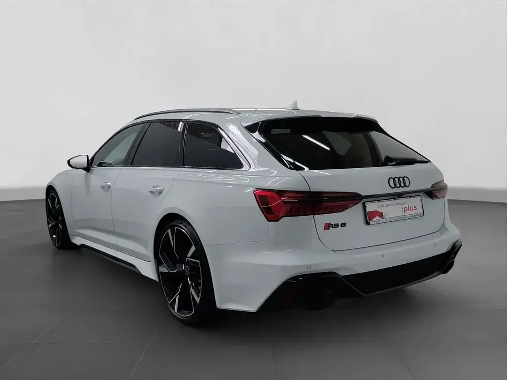 Gebraucht Audi RS6 Sport 600 PS (441 kW) 2023 Gletscherweiß metallic Kombi
