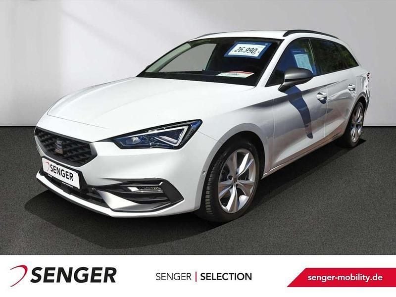 Weiss Gebraucht 2024 Seat Leon FR-Line Limousine | 25.680 € (Guter Preis) - Bild 1/4