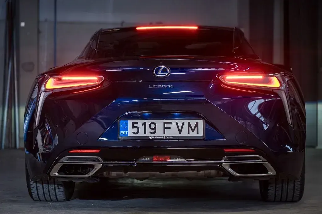Gebraucht Lexus LC 500 299 PS (219 kW) 2022 Blau