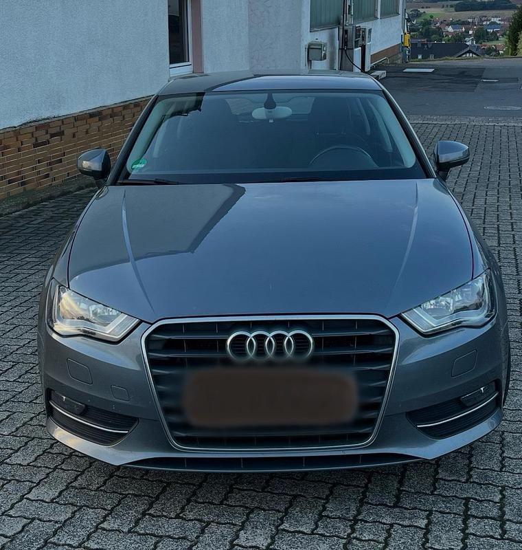 Gebraucht Audi A3 125 PS (91 kW) 2013 Grau Kombi