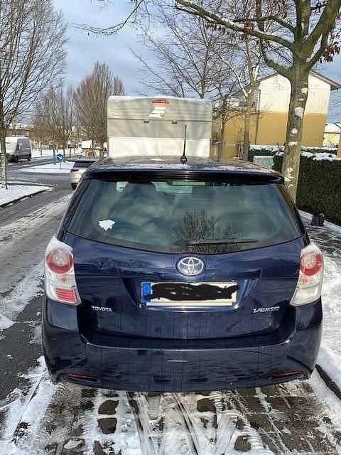 Blau Gebraucht 2012 Toyota Verso Executive Van / Kleinbus | 7.500 € (Teuer) - Bild 1/4