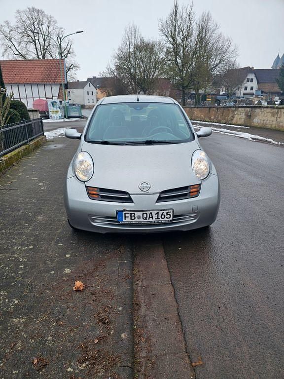 Gebraucht Nissan Micra 88 PS (64 kW) 2003 Silber Kleinwagen