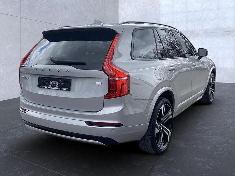 Gebraucht Volvo XC90 Ultimate 455 PS (334 kW) 2023 Silver dawn / (metallic) SUV