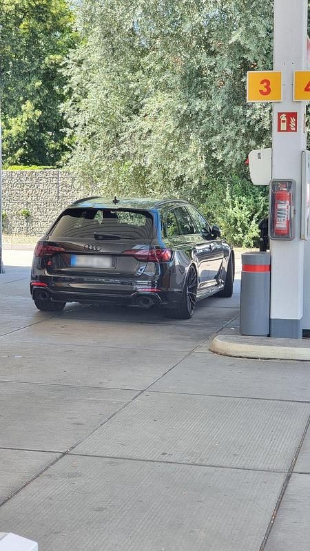 Gebraucht Audi RS4 Performance 550 PS (404 kW) 2019 Schwarz Kombi