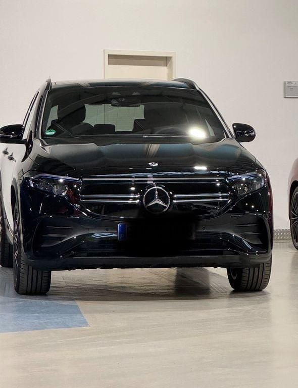 Gebraucht Mercedes EQA350 AMG 214 kW (292 PS) 2023 Schwarz SUV