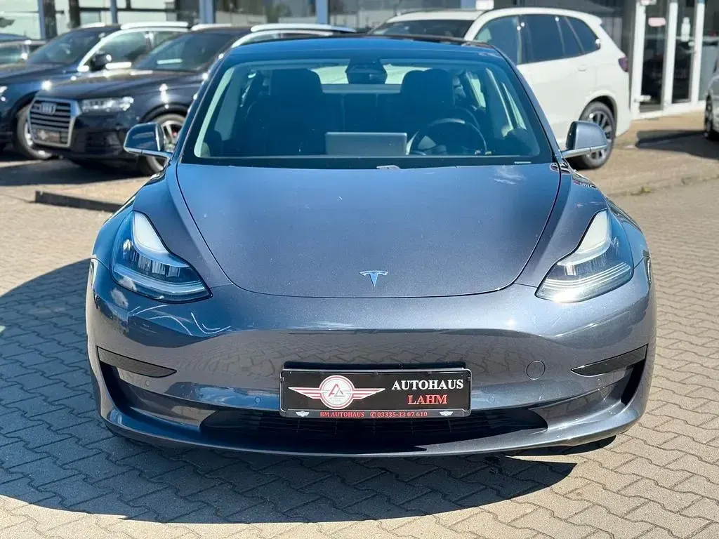 Occasion Tesla Model 3 Standard Range Plus 225 kW (306 ch) 2019 Gris Berline
