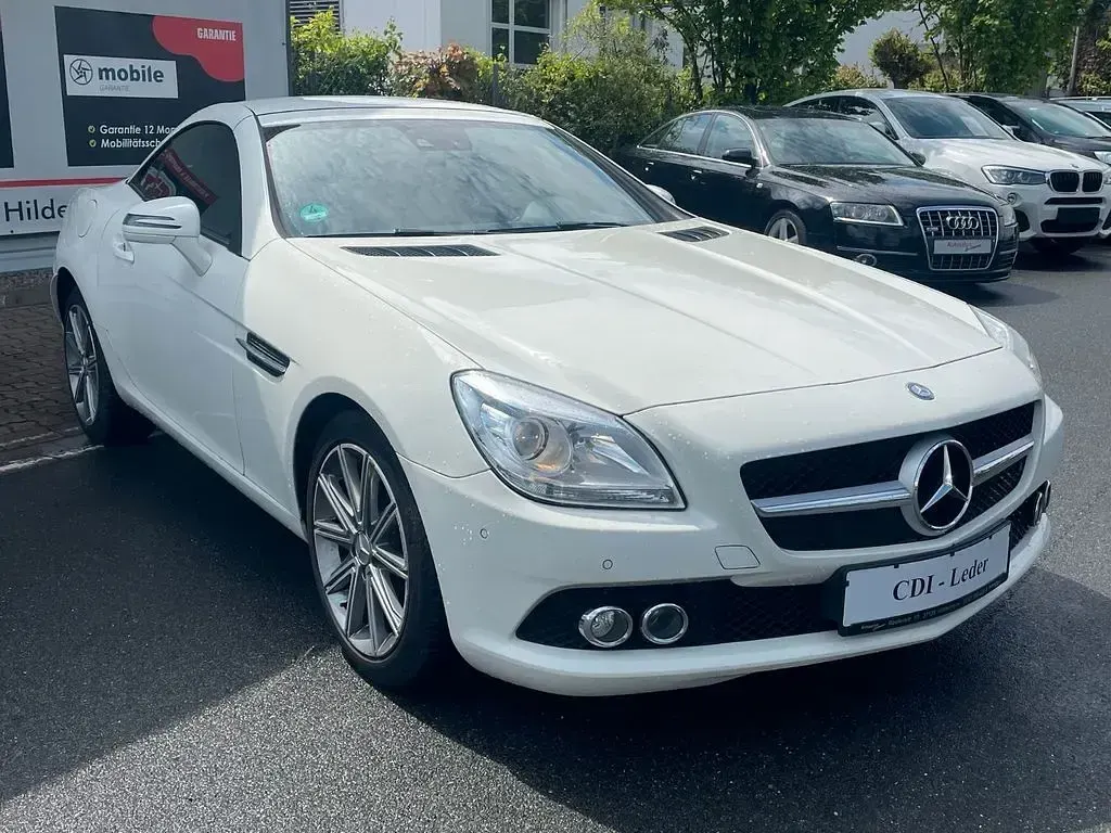 Gebraucht Mercedes SLK250 204 PS (150 kW) 2012 Weiß Cabrio