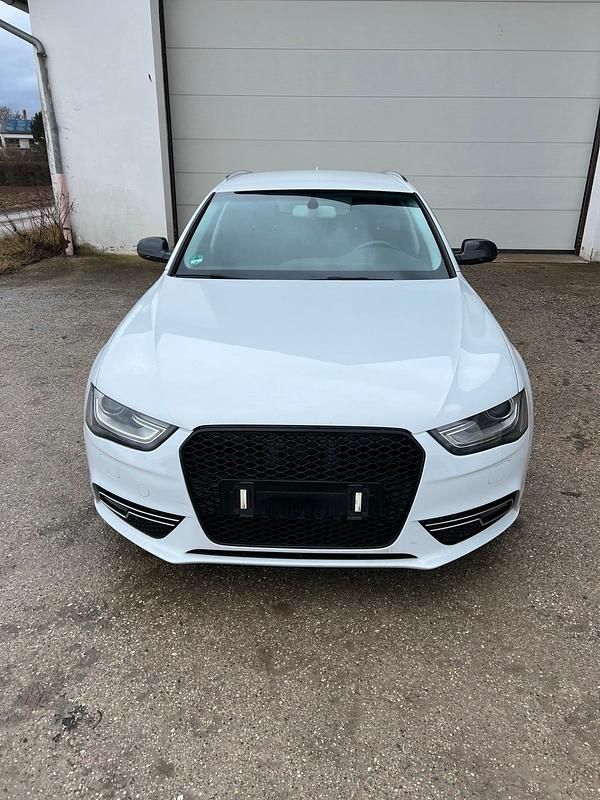 Gebraucht Audi A4 150 PS (110 kW) 2015 Kombi