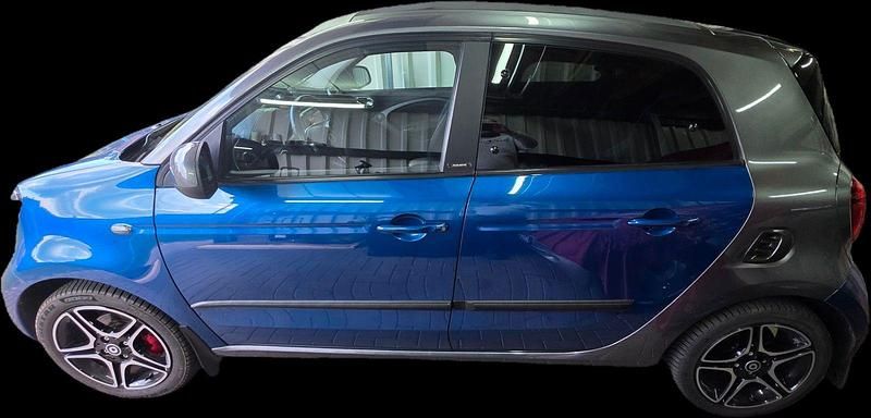 Gebraucht Smart ForFour Electric Drive 60 kW (82 PS) 2019 Grau Kleinwagen