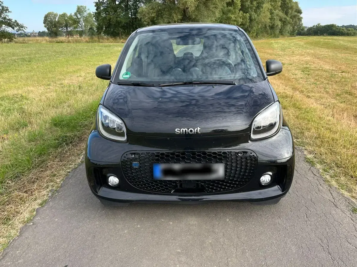 Gebraucht Smart ForTwo Electric Drive 60 kW (82 PS) 2021 Schwarz Coupé