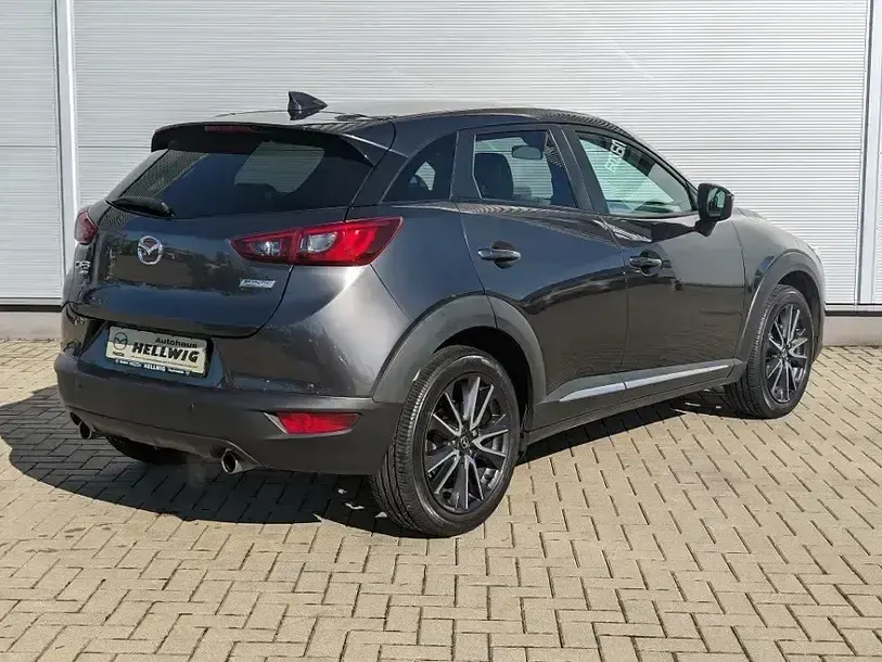 Gebraucht Mazda CX-3 Sports-Line 150 PS (110 kW) 2018 Machine grey metallic (metallic) SUV
